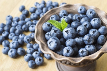 上海進(jìn)口加拿大藍(lán)莓報關(guān)資料_藍(lán)莓清關(guān)注意事項(xiàng)