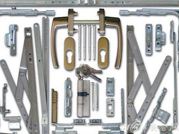 五金配件進口報關的流程請看這里 五金配件進口報關_副本.jpg