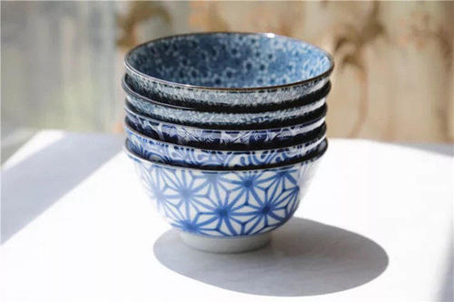 1586742241103495.jpg 餐具進口清關(guān)