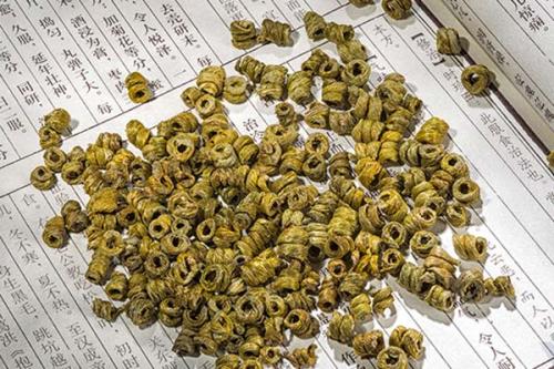 1544409042762275.jpg 石斛進口報關